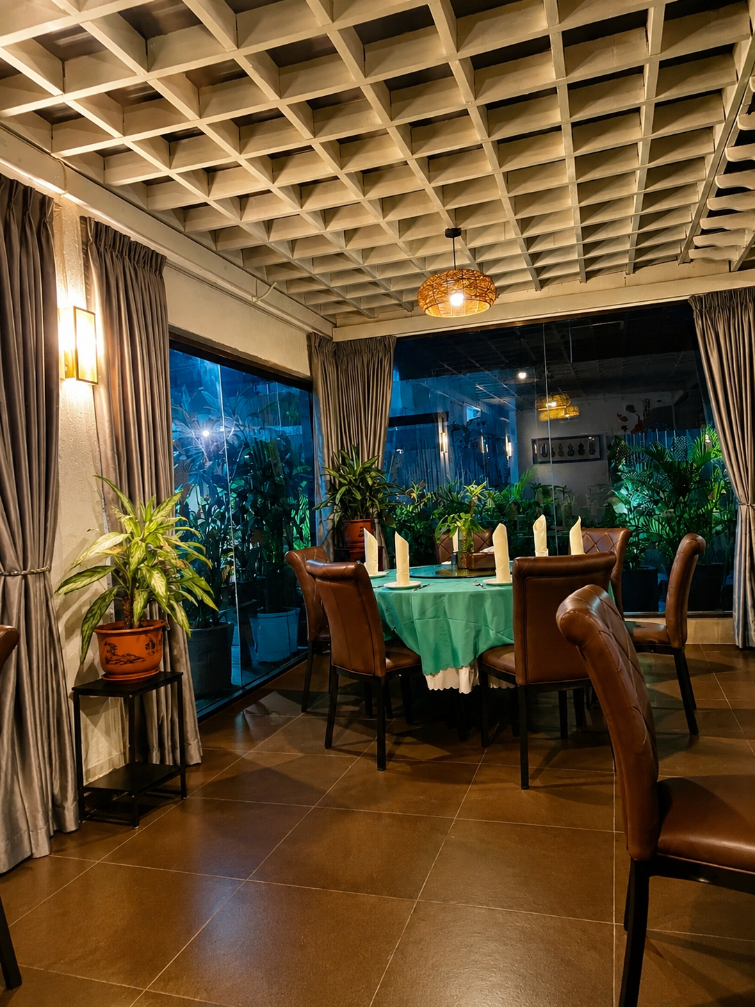 Royale J Chinese Restaurant